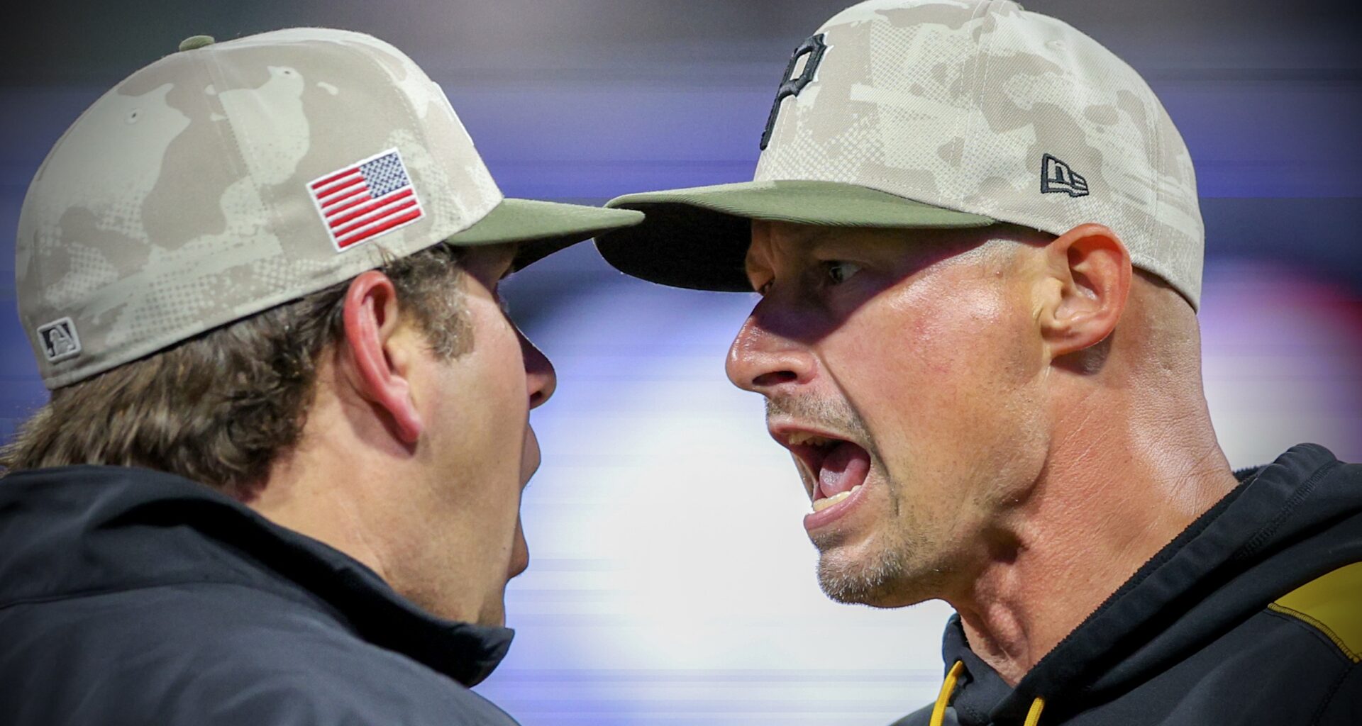 Don Kelly shows how a Pittsburgh manager does it