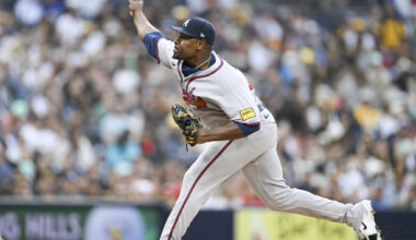 Angels Select Héctor Neris, Connor Brogdon