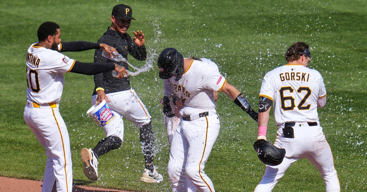Pirates, Joey Bart Walk Off Braves 4-3 to Claim Series – WPXI