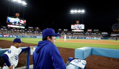 Dodgers' Bonding Strategy This Season Involves Multiple Planes