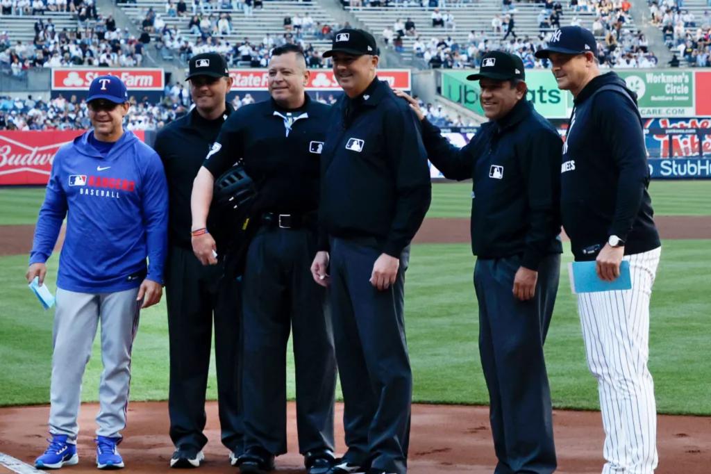 Aaron Boone recalls fights with brother Brett before winning first matchup as coaches