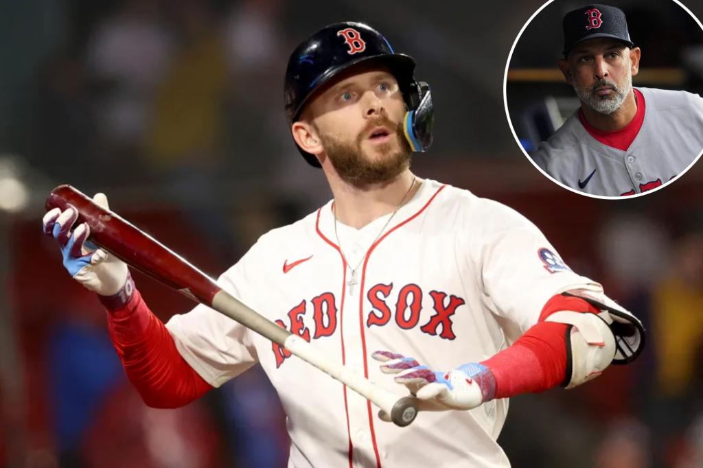 Red Sox 'disconnect' Trevor Story in desperate move to fix slumping veteran