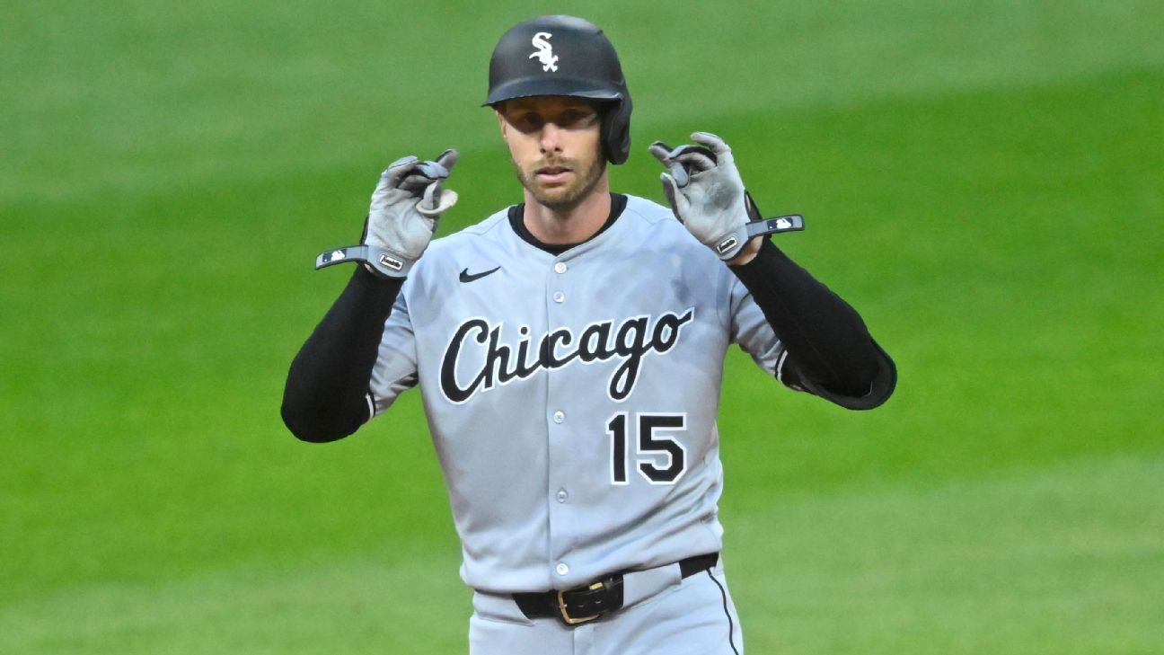 White Sox activate Austin Slater from IL, option Brooks Baldwin to Triple-A