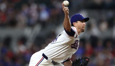 'Incredible' Jacob deGrom dazzles in Lone Star pitchers' duel as Rangers edge Astros