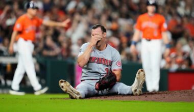 Cincinnati Reds relief pitcher Brent Suter (31) reacts as Houston Astros' Mauricio Dubón grounds out during the eighth inning of a baseball game in Houston, Friday, May 9, 2025.