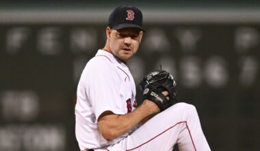 Ex-Red Sox Pitcher Makes Comeback With AL Central Club