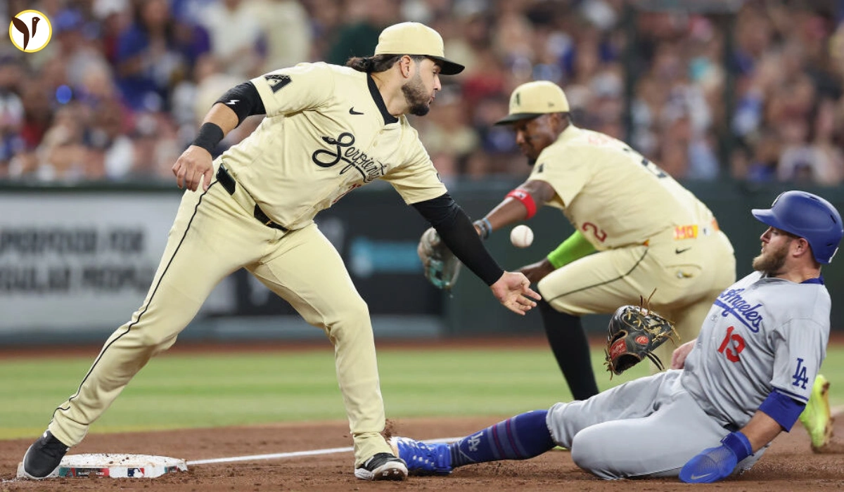 NL West Battle at Chase Field