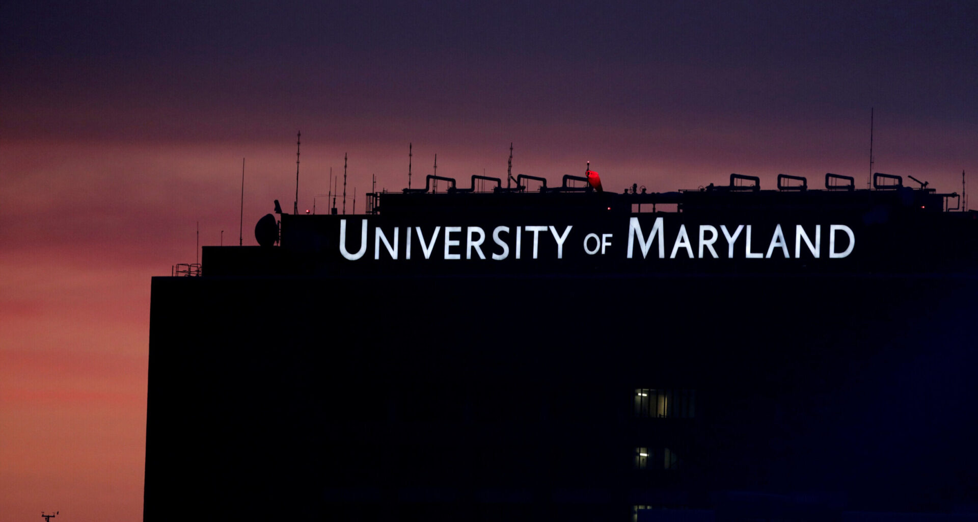 Maryland hires Atlanta Braves executive James Smith as athletic director