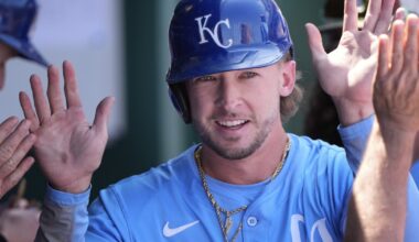 Bottom of the order comes through for KC in 2-1 win