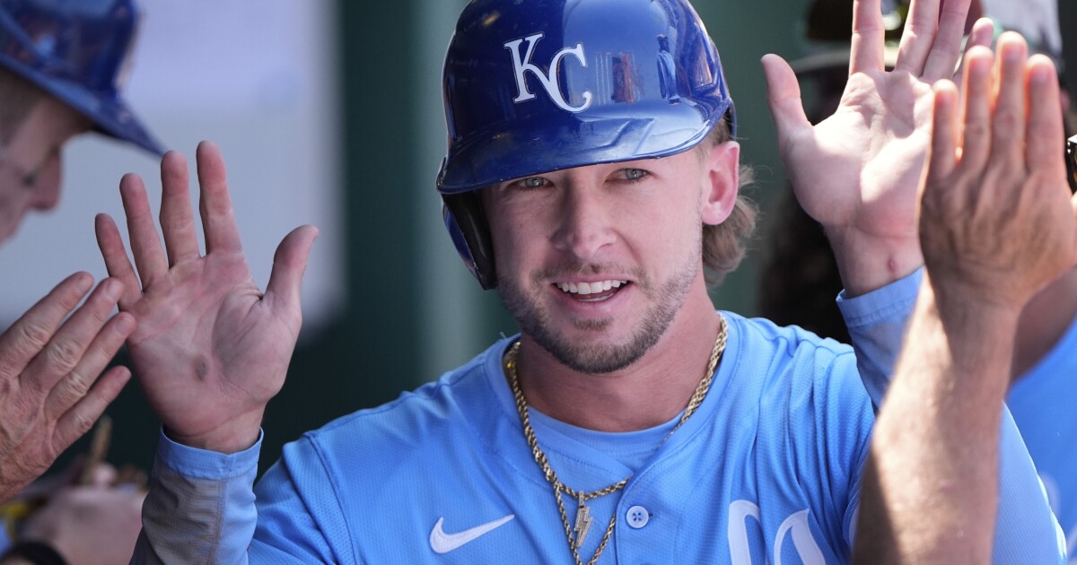 Bottom of the order comes through for KC in 2-1 win