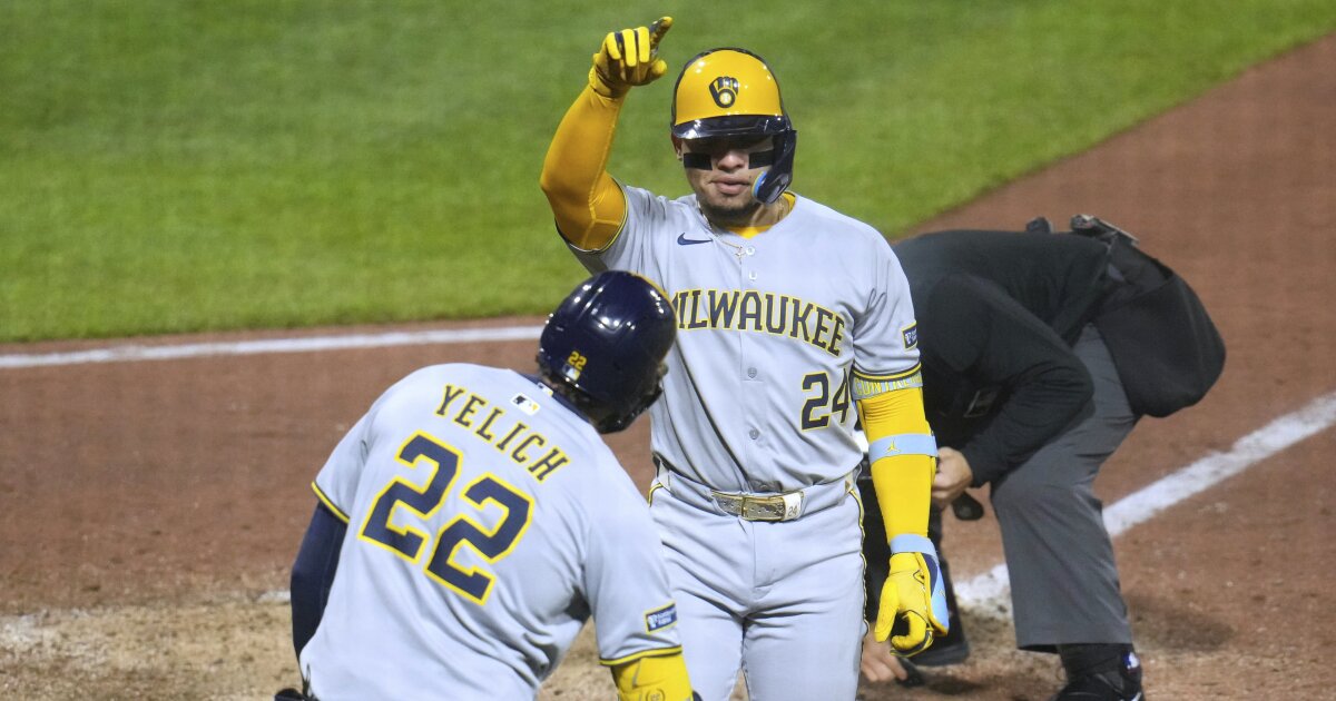 Milwaukee Brewers play the Pittsburgh Pirates Saturday