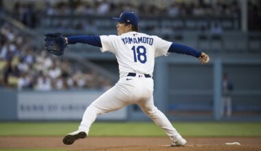 Muncy's sacrifice fly scores Ohtani with go-ahead run in 10th and Dodgers beat D-backs 4-3