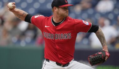 Guardians' starter Ben Lively exits after 3 innings due to right forearm inflammation