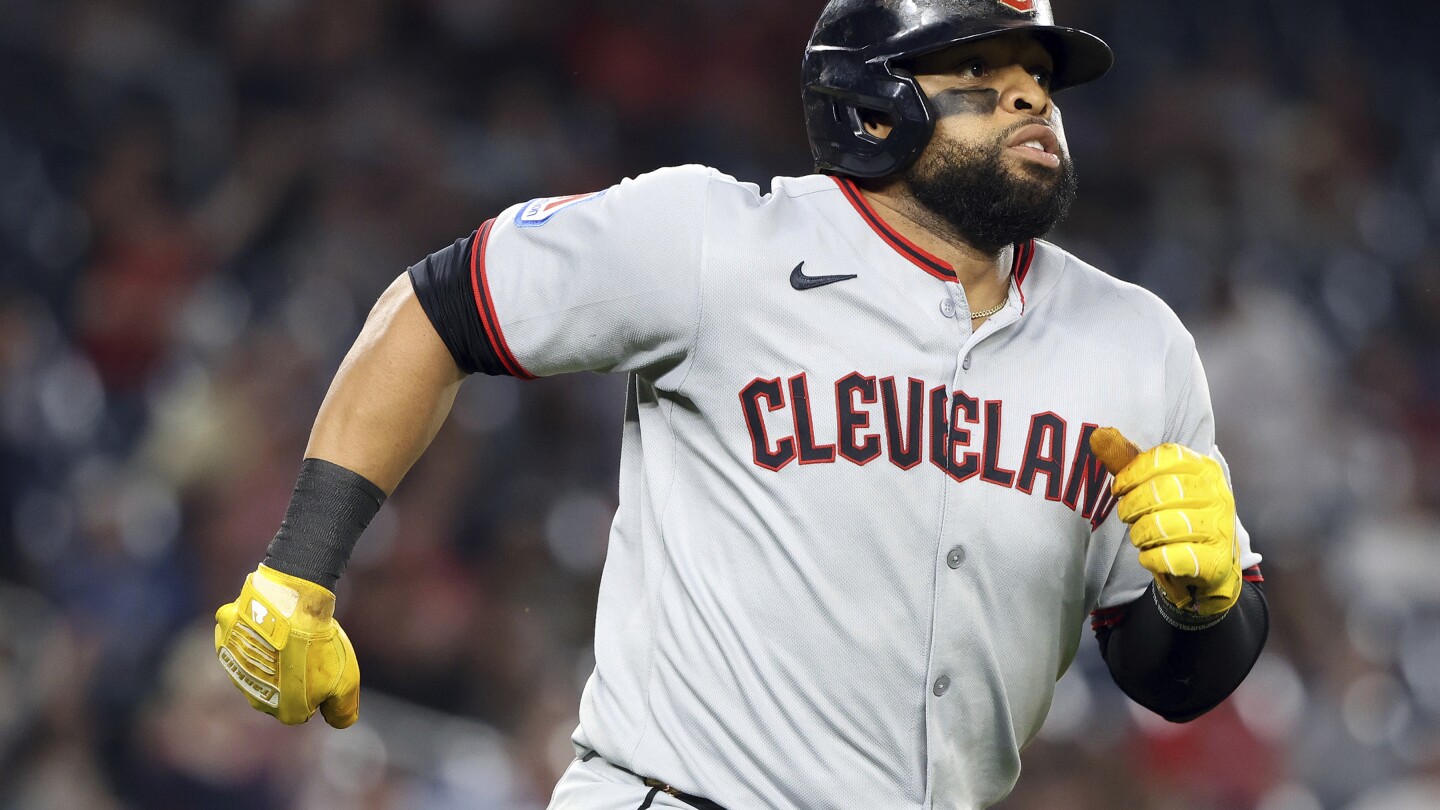 Carlos Santana's 3-run homer helps Guardians beat Nationals 9-1 and split a doubleheader