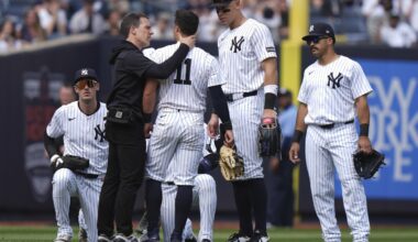 Yankees shortstop Anthony Volpe hurts shoulder, X-rays negative but could have more tests