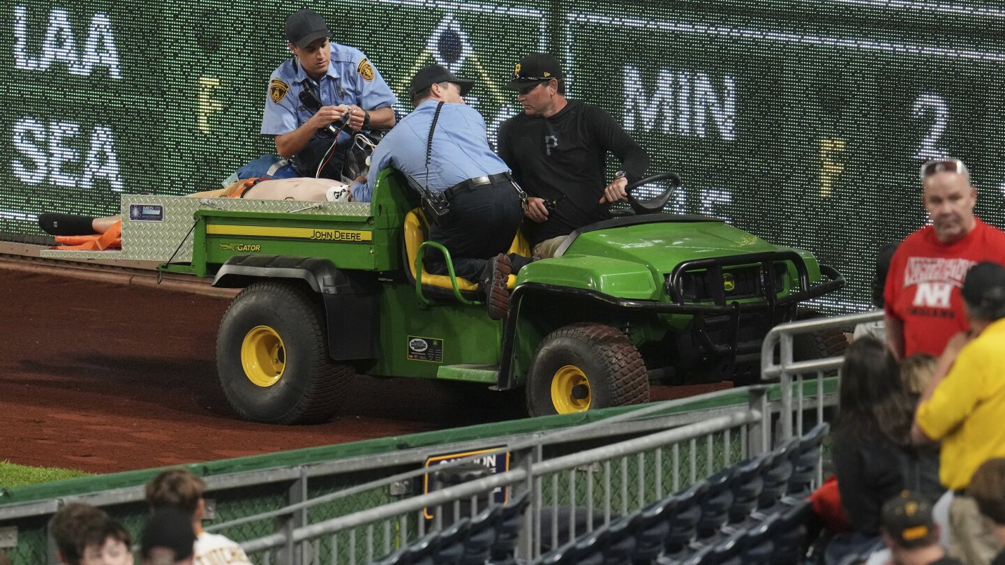 Man who fell from 21-foot wall at PNC Park during Pirates game in critical condition