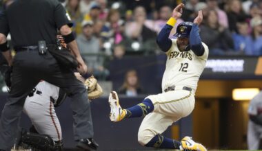 Contreras' RBI single in 8th helps Brewers win 5-4, hand Orioles their 7th straight loss