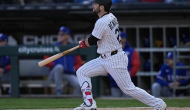 Benintendi helps the White Sox hand the Rangers their 6th consecutive loss