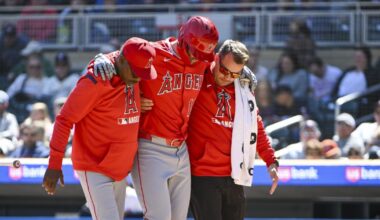 Nolan Schanuel leaves with injury in Angels' loss to Twins