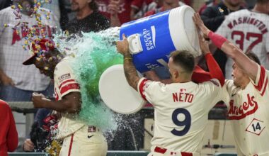 Jorge Soler's three-run double gives Angels a walk-off victory