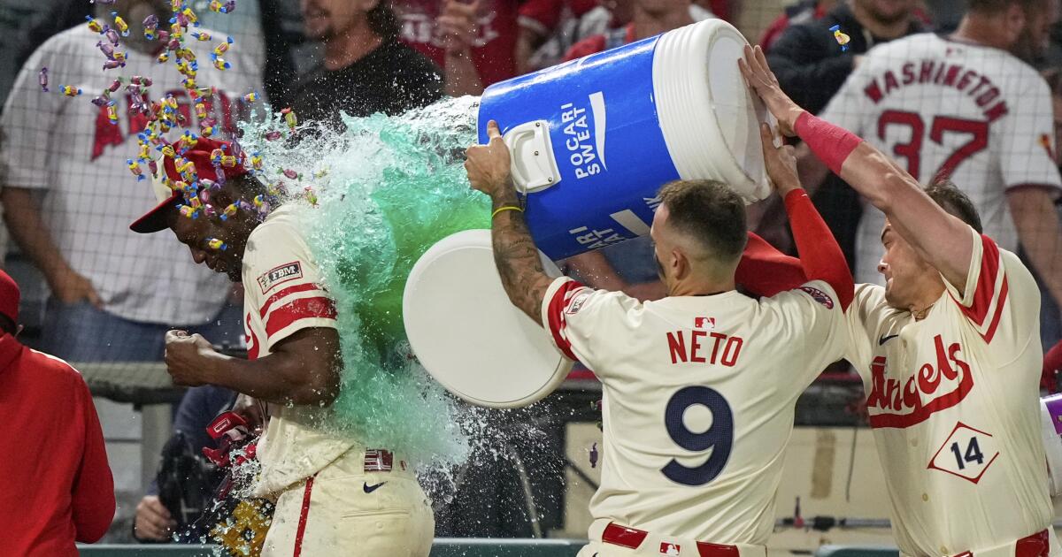 Jorge Soler's three-run double gives Angels a walk-off victory