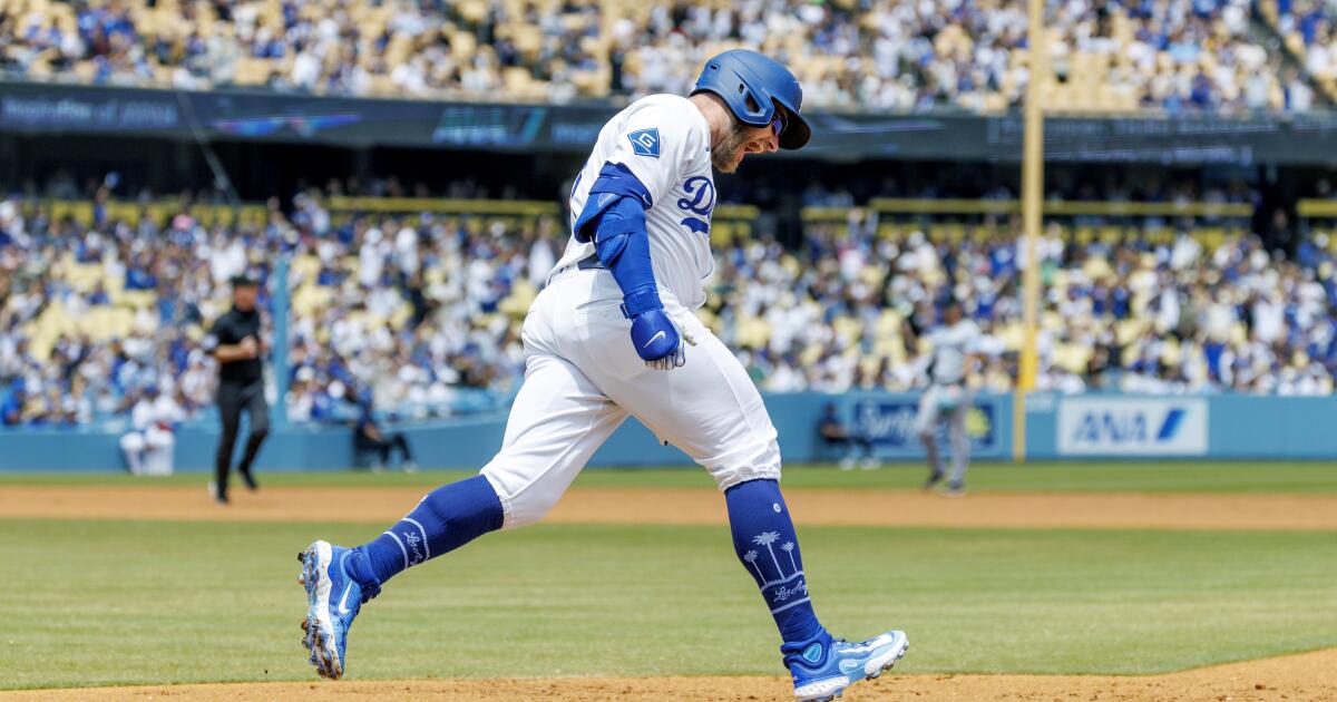 Dodgers are good, and old. Should they try NBA-style load management?