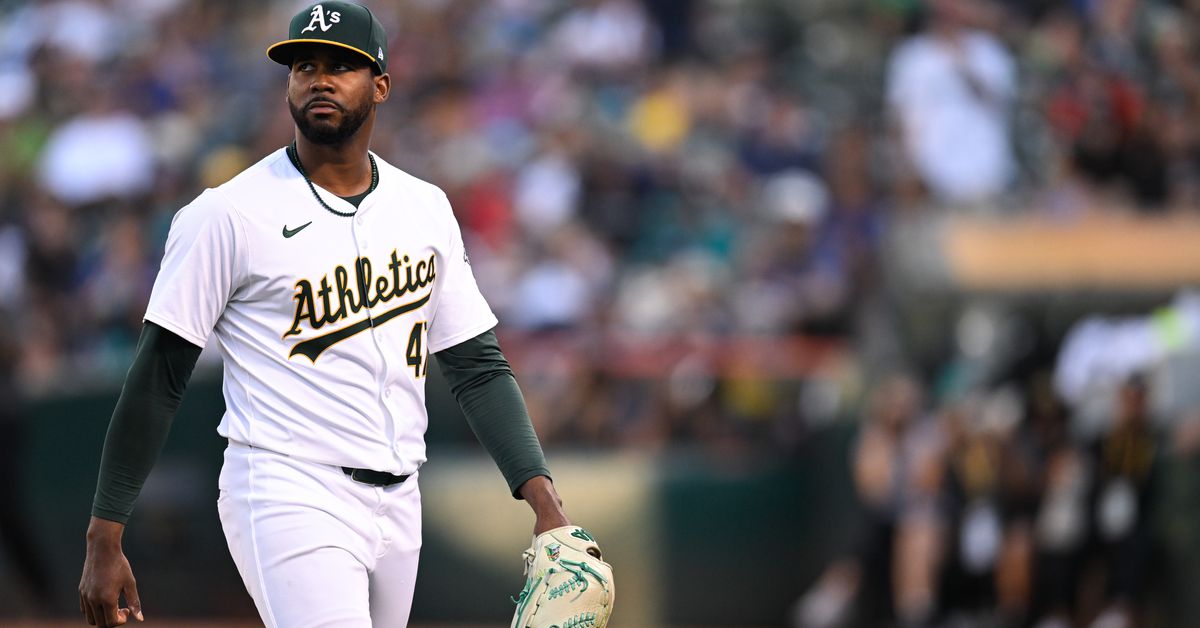 A’s roster moves: Otañez activated, Alexander recalled