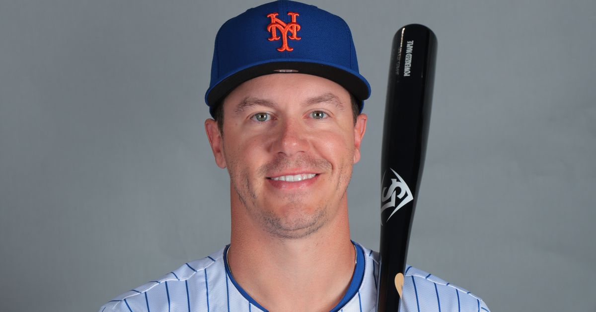 MLB News: Mets recall Jared Young and Brandon Waddell
