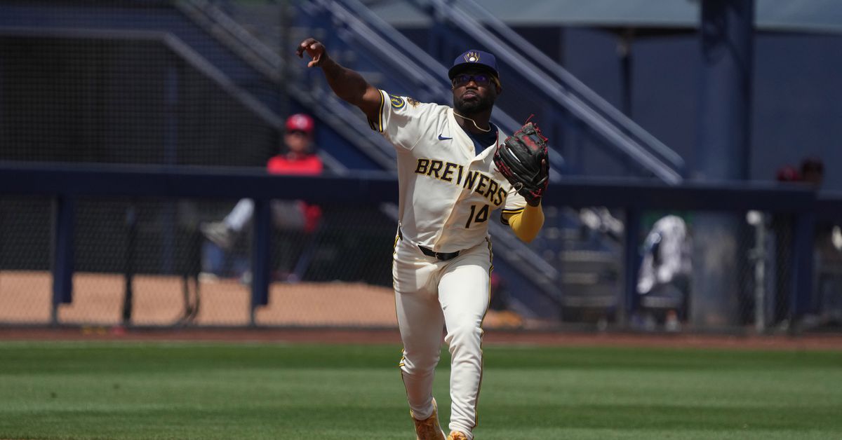 Brewers recall Bryan Hudson, Andruw Monasterio, designate Vinny Capra for assignment