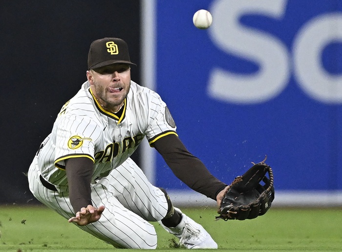 Brandon Lockridge is best option for Padres in LF until further notice