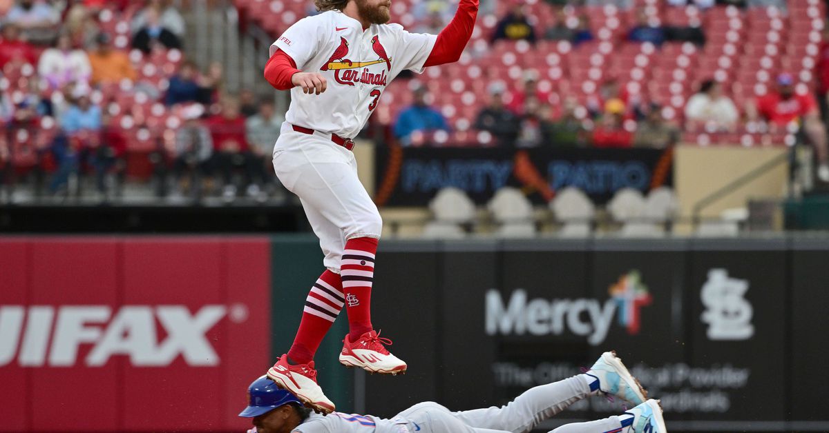 MLB Scores Cardinals 5, Mets 4 - The Mets strand ten