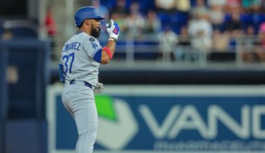 Teoscar Hernández injury: Dodgers OF leaves w/left hamstring tightness