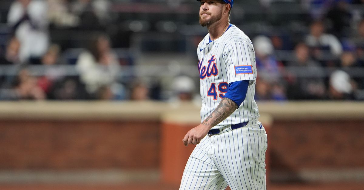 Mets News: Mets call up Devenski, option Waddell to Triple-A
