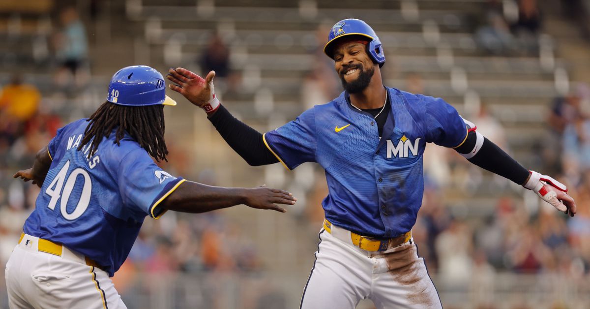 Game 40: Giants at Twins