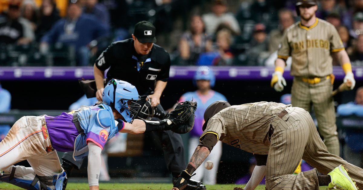 Padres 13, Rockies 9: Late life, but not quite enough