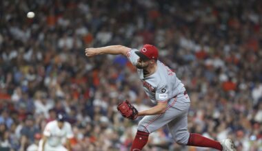 Reds Blast Astros 13-9 - The Crawfish Boxes