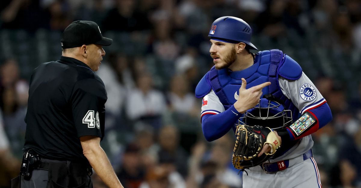 Sunday morning Rangers things - Lone Star Ball
