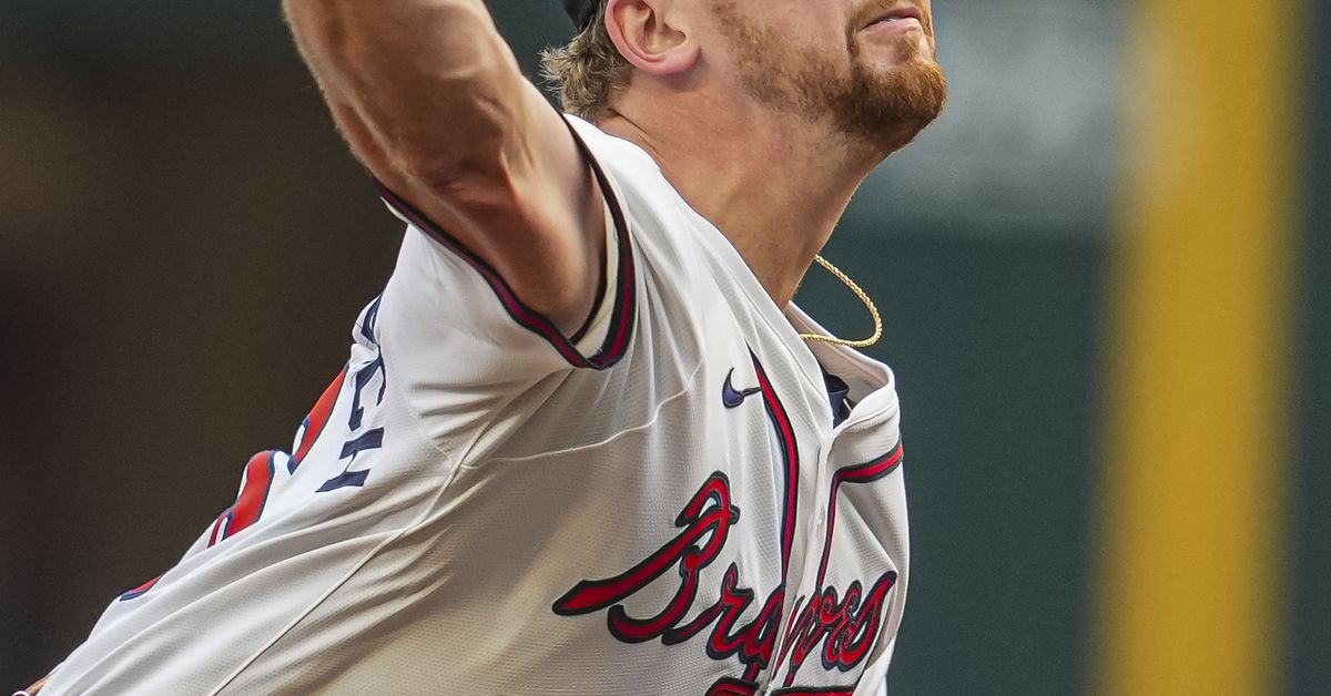 Braves look for series win at Red Sox ex'spence'