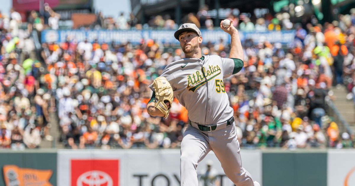 Athletics lose another close one, 3-2 to the Giants