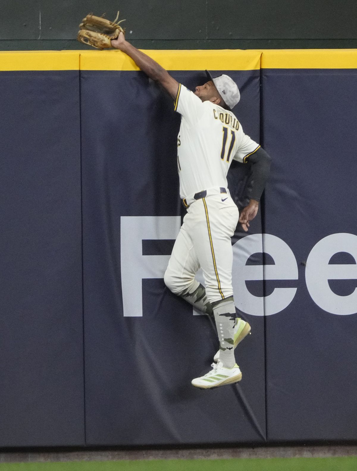 MLB: Minnesota Twins at Milwaukee Brewers