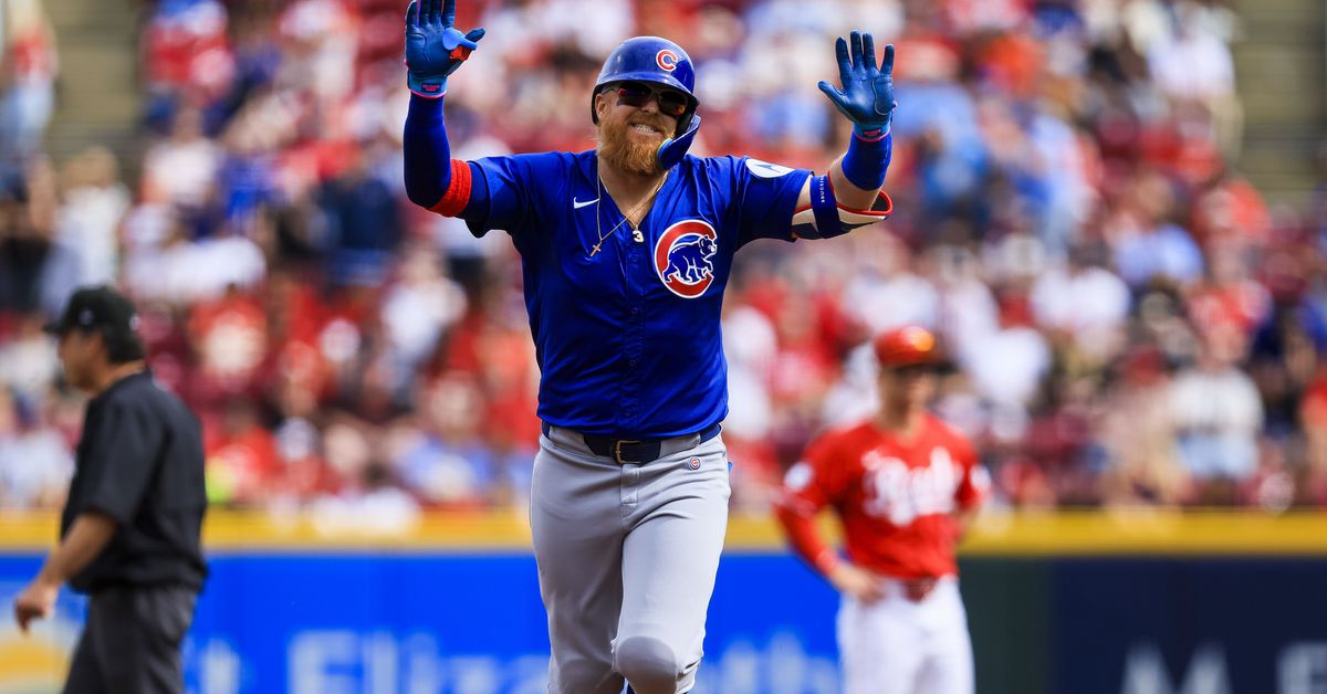 Reds 6, Cubs 4: A late-inning rally comes up short