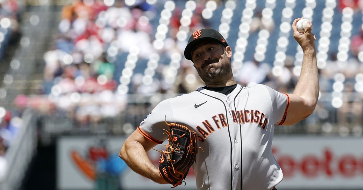 MLB scores: Robbie Ray dominant again to secure win, series for Giants