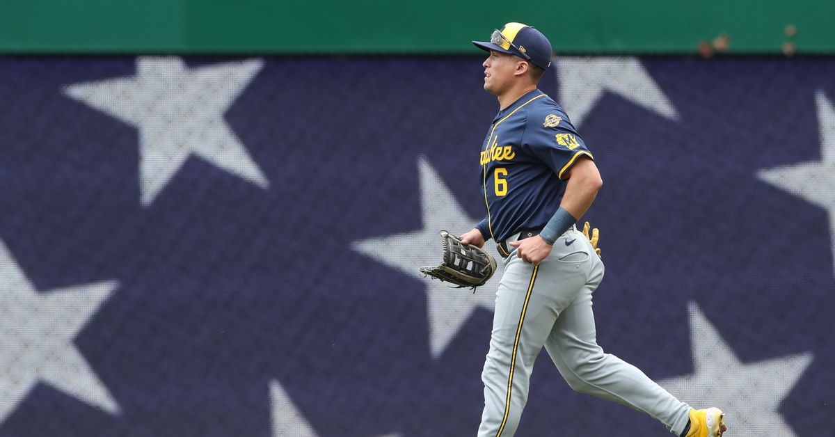 Brewers salvage series split with eighth-inning comeback, beat Pirates 6-5