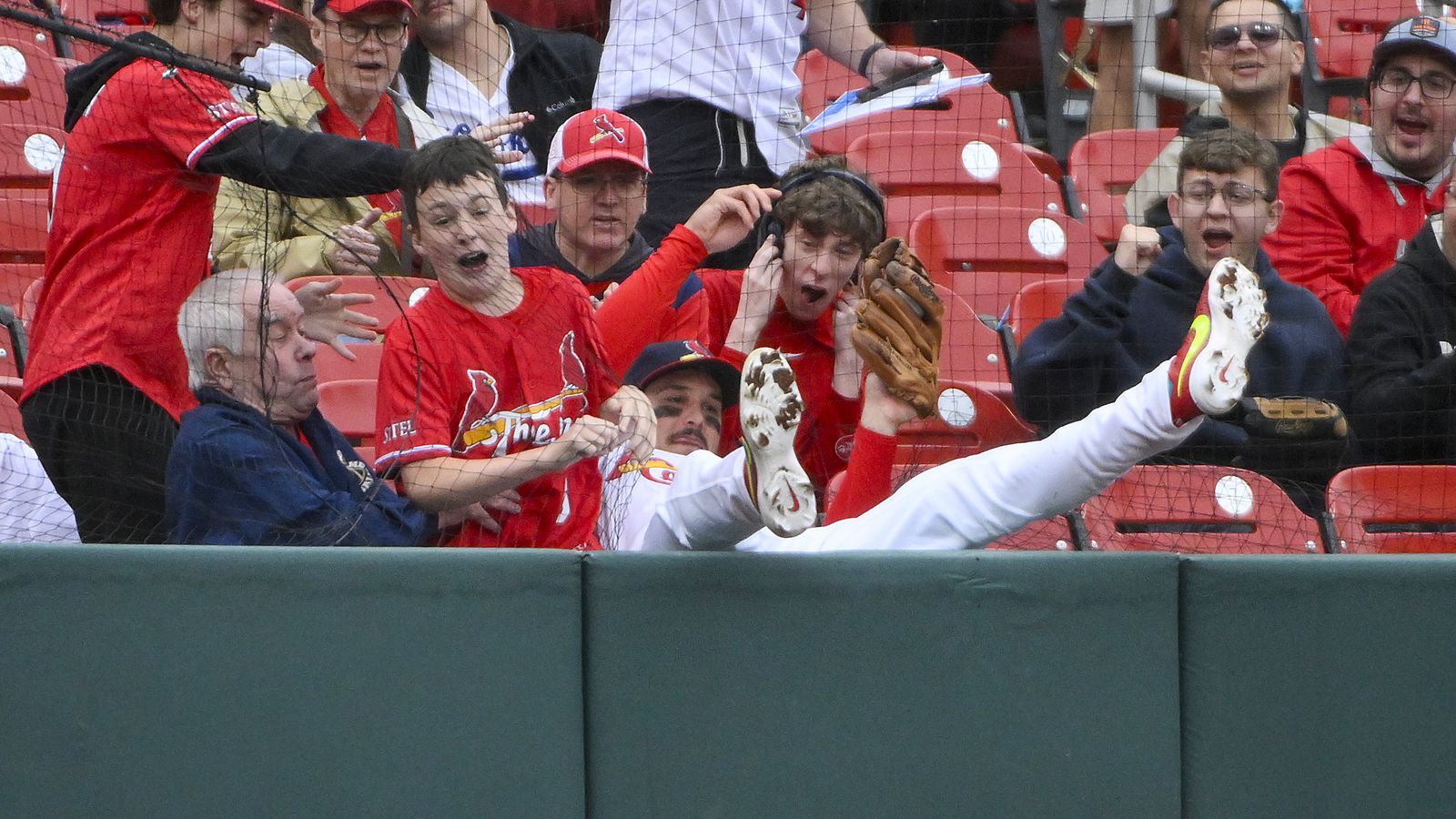 Cardinals 4, Diamondbacks 3: Swept Away in St. Louis