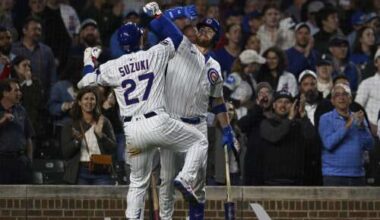 Swanson stays hot, hydrated as Cubs beat Marlins