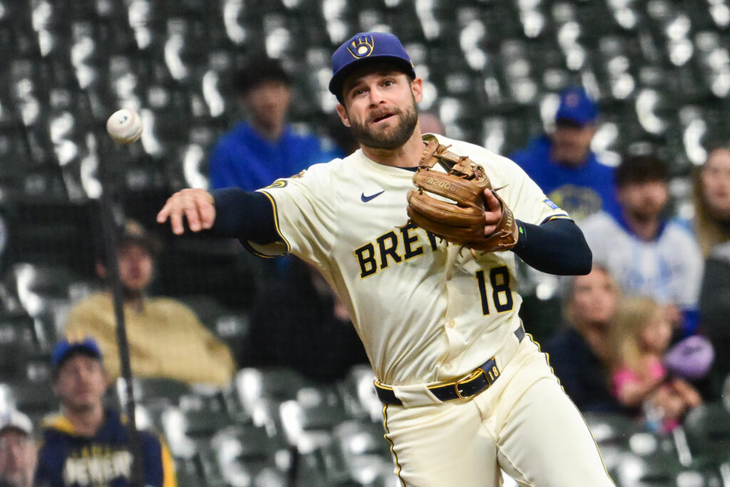 Brewers Designate Vinny Capra For Assignment