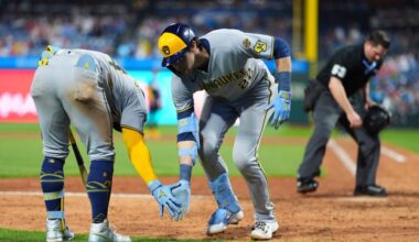 Christian Yelich, Brewers send Phils spinning to second straight loss