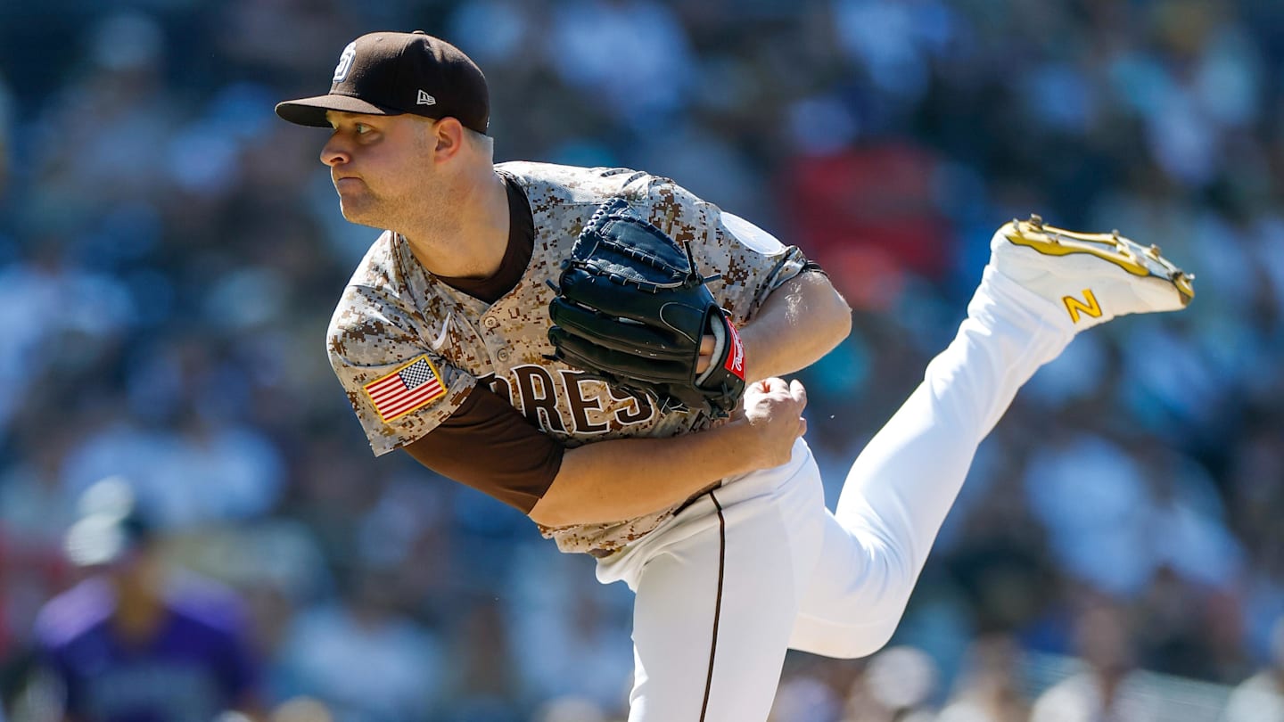 Padres Manager Provides Ominous Update on Michael King Injury