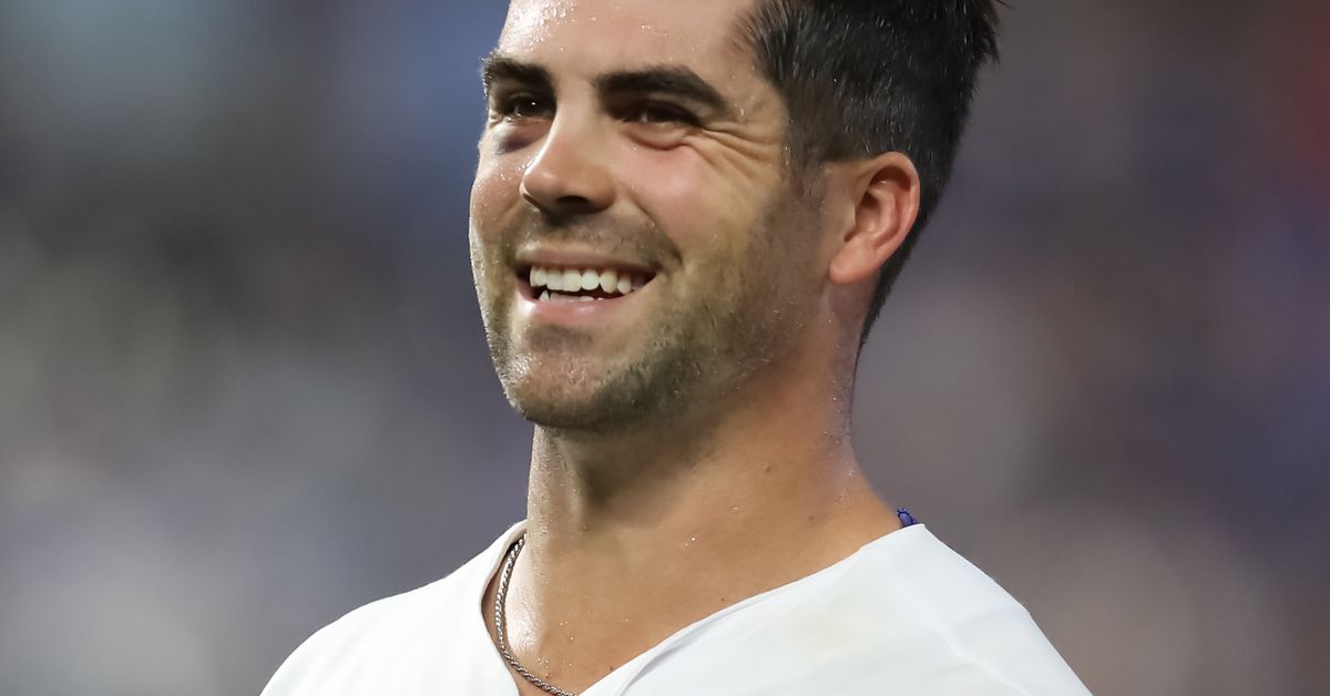 Whit Merrifield officially announces his retirement