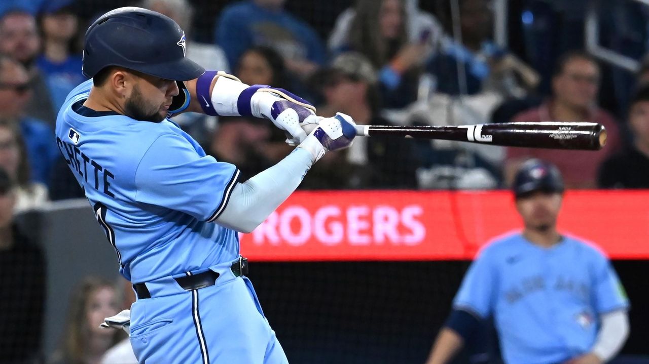 Springer hits 2 HRs as Blue Jays beat Athletics 8-7